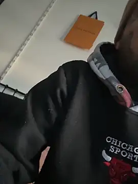 Snapshot of Tyson8897 chatting on 11/20/25, 09:31 Tyson8897 online show from 11/20/25, 09:31