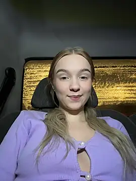 Baby Tiny online show from 01/05/25, 04:59