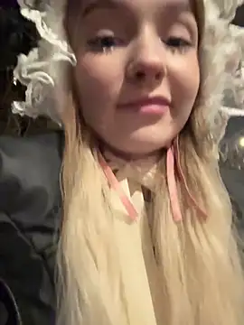 Baby Tiny online show from 01/27/25, 06:41