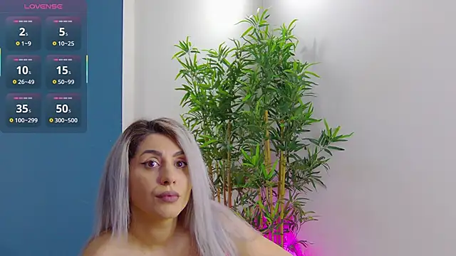 CelineMeyerr online show from 05/26/26, 04:19