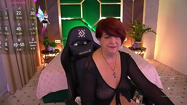 Snapshot of MilaSkyy chatting on 09/12/25, 11:15 MilaSkyy online show from 09/12/25, 11:15
