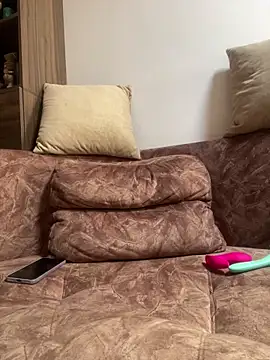 Snapshot of karla_nill chatting on 12/14/24, 05:47 karla nill online show from 12/14/24, 05:47