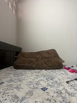 Snapshot of karla_nill chatting on 12/16/24, 09:31 karla nill online show from 12/16/24, 09:31