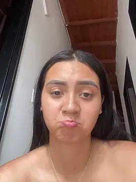 Snapshot of karla_nill chatting on 01/15/25, 08:26 karla nill online show from 01/15/25, 08:26