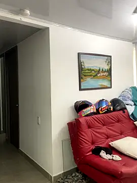 Snapshot of karla_nill chatting on 10/31/25, 05:58 karla nill online show from 10/31/25, 05:58