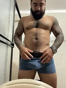 Snapshot of Lyon_vach chatting on 11/19/25, 05:24 Lyon vach online show from 11/19/25, 05:24