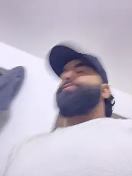 Snapshot of Lyon_vach chatting on 11/25/25, 09:59 Lyon vach online show from 11/25/25, 09:59