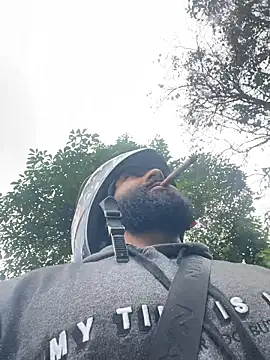 Snapshot of Lyon_vach chatting on 12/05/25, 04:58 Lyon vach online show from 12/05/25, 04:58