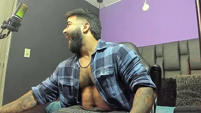 Snapshot of Lyon_vach chatting on 03/13/26, 12:17 Lyon vach online show from 03/13/26, 12:17