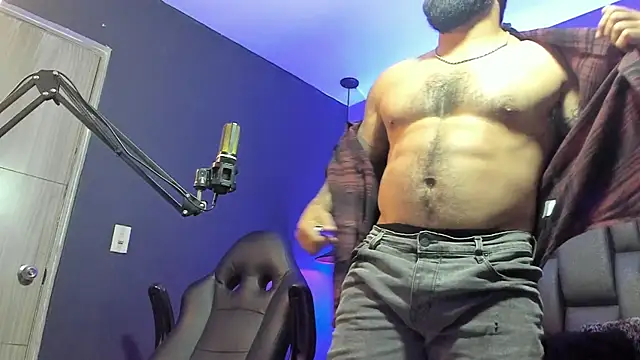 Snapshot of Lyon_vach chatting on 03/26/26, 01:44 Lyon vach online show from 03/26/26, 01:44