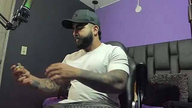 Snapshot of Lyon_vach chatting on 04/09/26, 01:49 Lyon vach online show from 04/09/26, 01:49