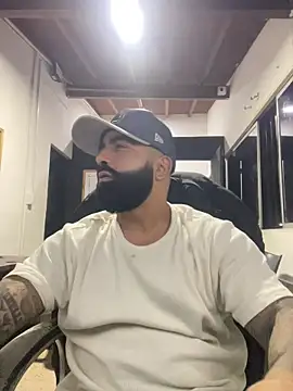 Snapshot of Lyon_vach chatting on 05/29/26, 01:58 Lyon vach online show from 05/29/26, 01:58