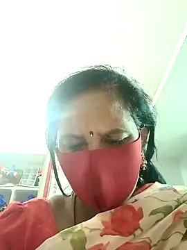 sowjanya1190 online show from 12/14/24, 04:56