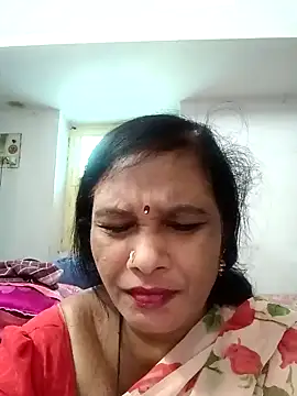 sowjanya1190 online show from 12/15/24, 02:41