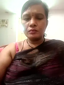 sowjanya1190 online show from 02/06/25, 08:29