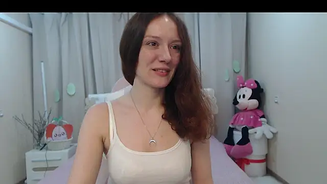 Snapshot of BarbaraStily chatting on 04/16/26, 07:31 BarbaraStily online show from 04/16/26, 07:31