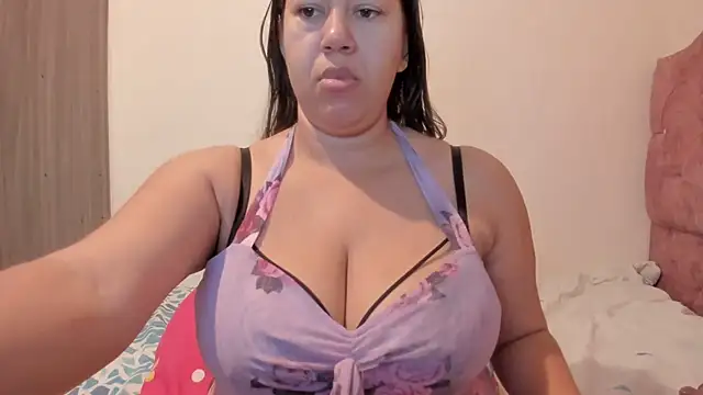 Snapshot of Catherine_tabarezx chatting on 06/03/26, 12:30 Catherine tabarezx online show from 06/03/26, 12:30