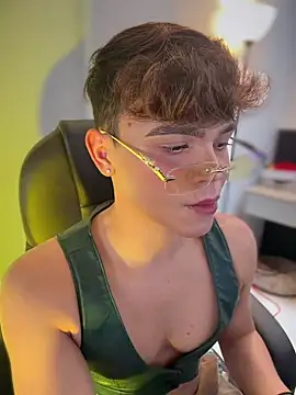 Snapshot of PRINCE_STEV chatting on 03/17/26, 09:18 PRINCE STEV online show from 03/17/26, 09:18