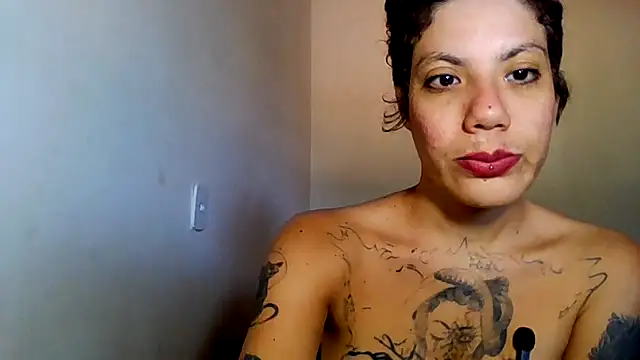 Submersidollx online show from 05/25/26, 12:33