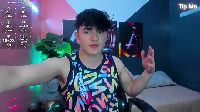 Snapshot of nolan_twink1 chatting on 12/04/24, 10:41 nolan twink1 online show from 12/04/24, 10:41