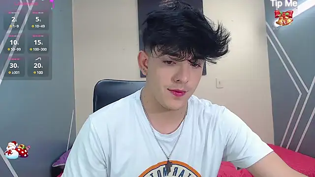 Snapshot of nolan_twink1 chatting on 12/27/24, 05:59 nolan twink1 online show from 12/27/24, 05:59