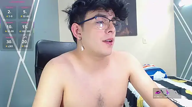 Snapshot of nolan_twink1 chatting on 01/15/25, 08:48 nolan twink1 online show from 01/15/25, 08:48