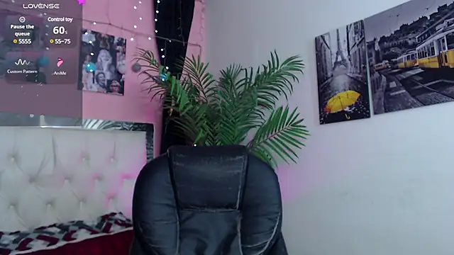 Snapshot of nolan_twink1 chatting on 03/22/25, 09:53 nolan twink1 online show from 03/22/25, 09:53