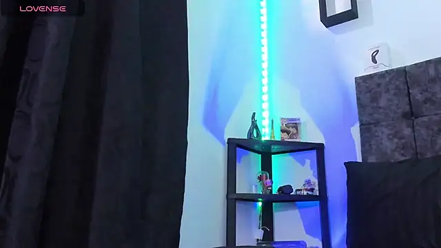 nolan twink1 online show from 04/15/26, 07:58