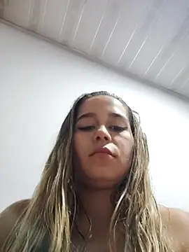 Snapshot of LaurenWelly_ chatting on 02/26/25, 11:59 LaurenWelly online show from 02/26/25, 11:59