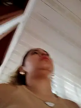 Snapshot of LaurenWelly_ chatting on 03/14/25, 04:19 LaurenWelly online show from 03/14/25, 04:19