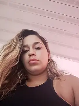 Snapshot of LaurenWelly_ chatting on 10/01/25, 01:39 LaurenWelly online show from 10/01/25, 01:39