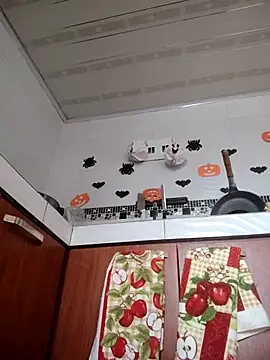 Snapshot of LaurenWelly_ chatting on 10/30/25, 09:48 LaurenWelly online show from 10/30/25, 09:48