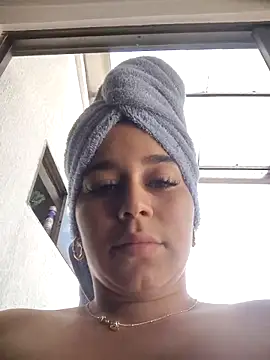 LaurenWelly  online show from 03/07/26, 09:01