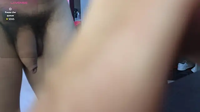 milky  boy  online show from 09/28/25, 04:51