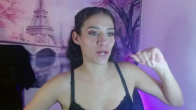 daniela rivasth online show from 03/07/25, 05:08