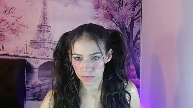 daniela rivasth online show from 03/11/25, 06:00