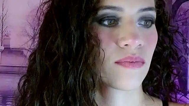 daniela rivasth online show from 03/12/25, 10:05