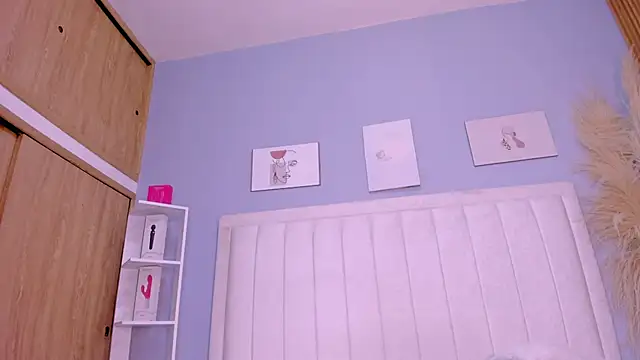 Paula-Brown1 online show from 10/06/25, 07:00