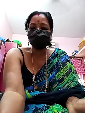 Snapshot of Tamil_sreelekha chatting on 01/19/25, 08:07 Tamil sreelekha online show from 01/19/25, 08:07