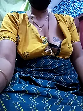 Snapshot of Tamil_sreelekha chatting on 09/26/25, 04:44 Tamil sreelekha online show from 09/26/25, 04:44