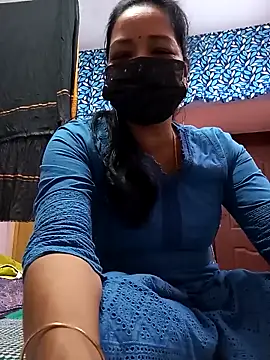 Tamil sreelekha online show from 11/17/25, 03:07