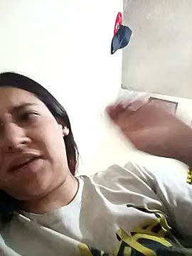 CORALINE GREYM online show from 10/31/25, 06:03