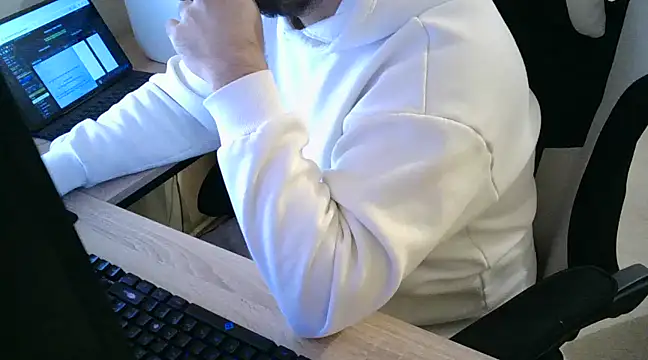 zebymasry online show from 12/30/24, 05:26