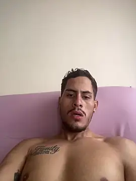 Snapshot of Dalton_oficial chatting on 12/13/25, 08:47 Dalton oficial online show from 12/13/25, 08:47