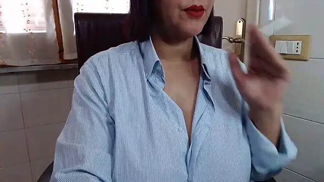 Foxlady2271 online show from 03/22/26, 11:13