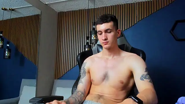 JacksonOlsenn online show from 01/19/25, 10:49