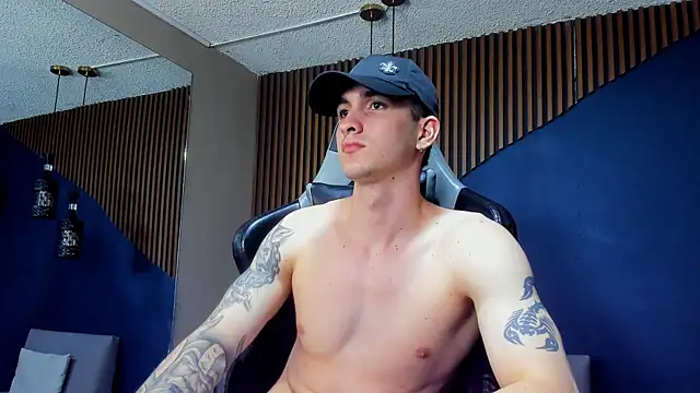 JacksonOlsenn online show from 01/26/25, 06:37