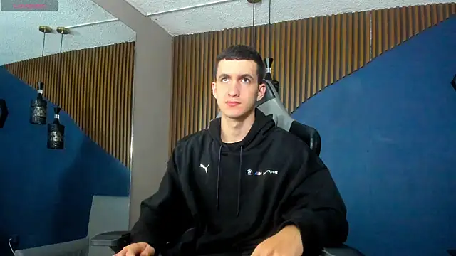 JacksonOlsenn online show from 01/27/25, 12:16