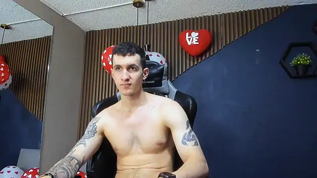 JacksonOlsenn online show from 02/14/25, 06:08