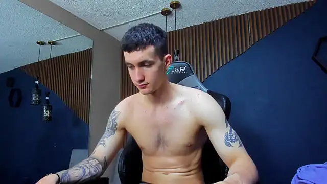 JacksonOlsenn online show from 03/04/25, 04:41